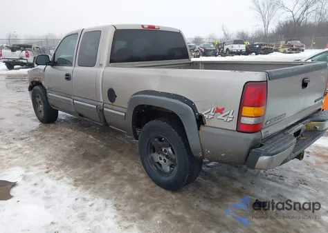 2000 Chevrolet Silverado 1500 Ls from USA, damaged, VIN 2GCEK19T2Y1347865